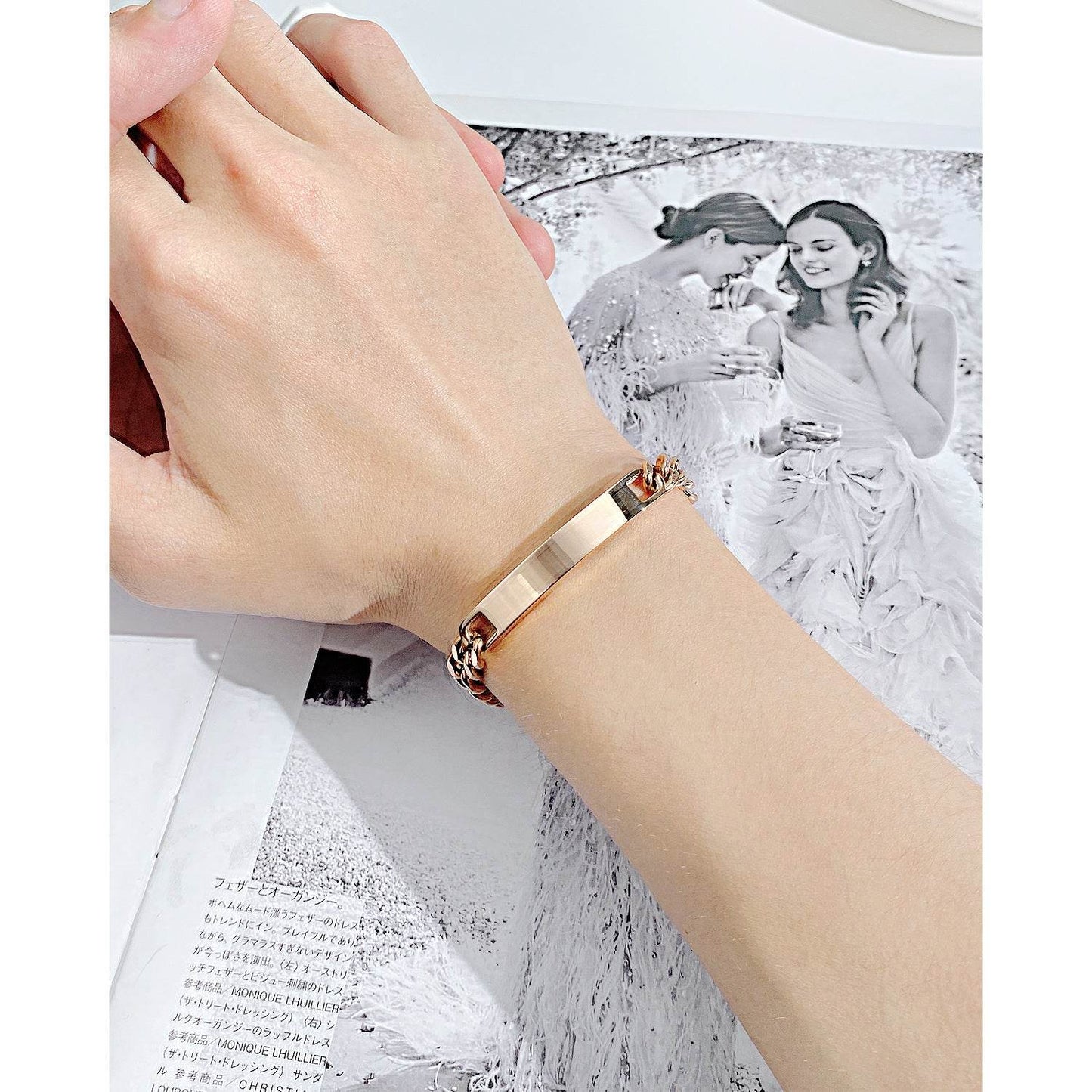 Titanium Steel Curved Plate Rose Gold Plated Men's And Women's Bracelet Bracelet - P12 Hub Europe