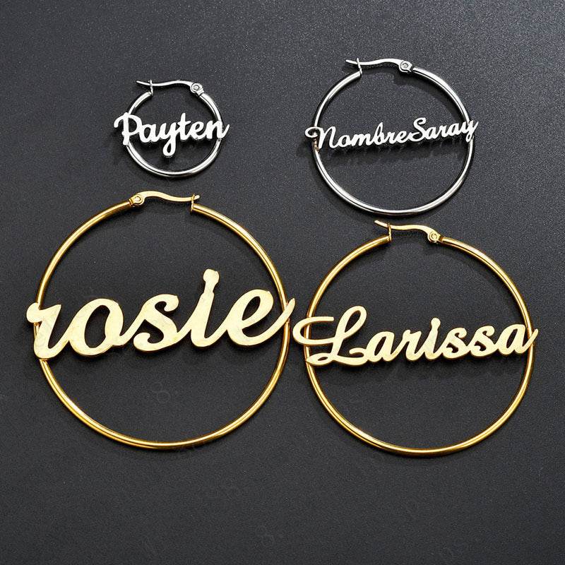 Exaggerated name earrings - P12 Hub Europe