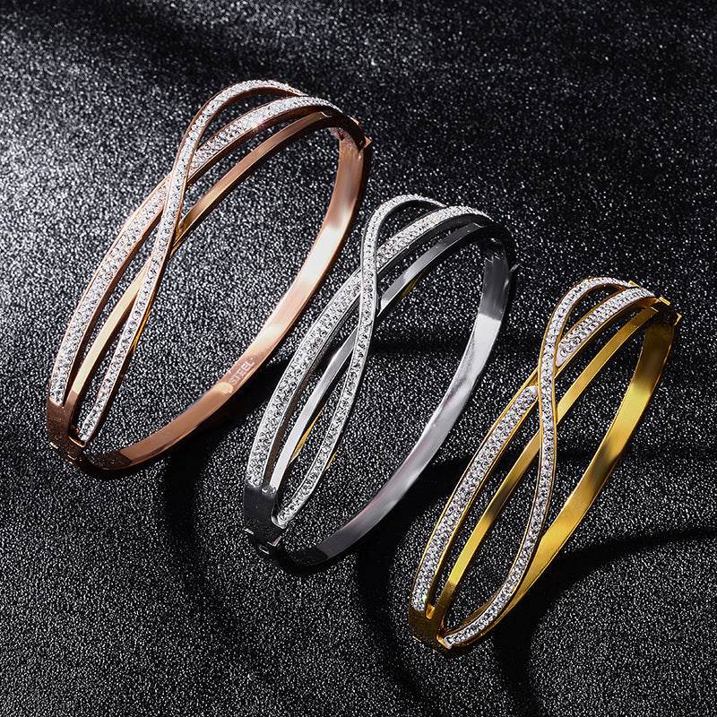 Personalized Fashion Geometric Diamond-Studded Titanium Steel Bracelet, Real Gold In The Rose Gold Furnace, No Fading Bracelet - P12 Hub Europe