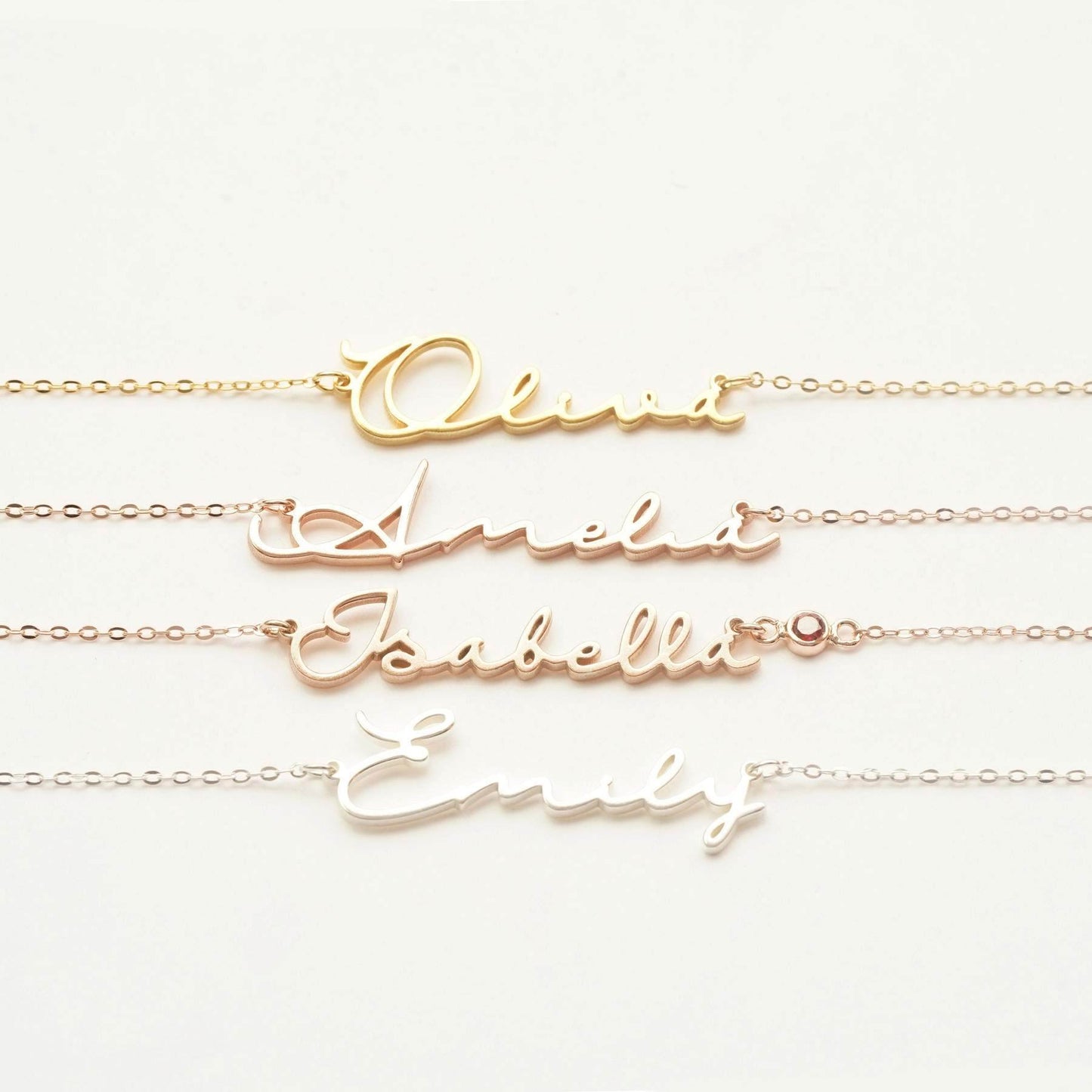 Women's Personalized Name 18k Gold Necklace - P12 Hub Europe