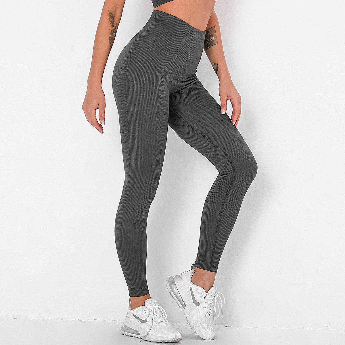 Seamless Solid Color Striped Hip Wicking Yoga Pants - P12 Hub Europe