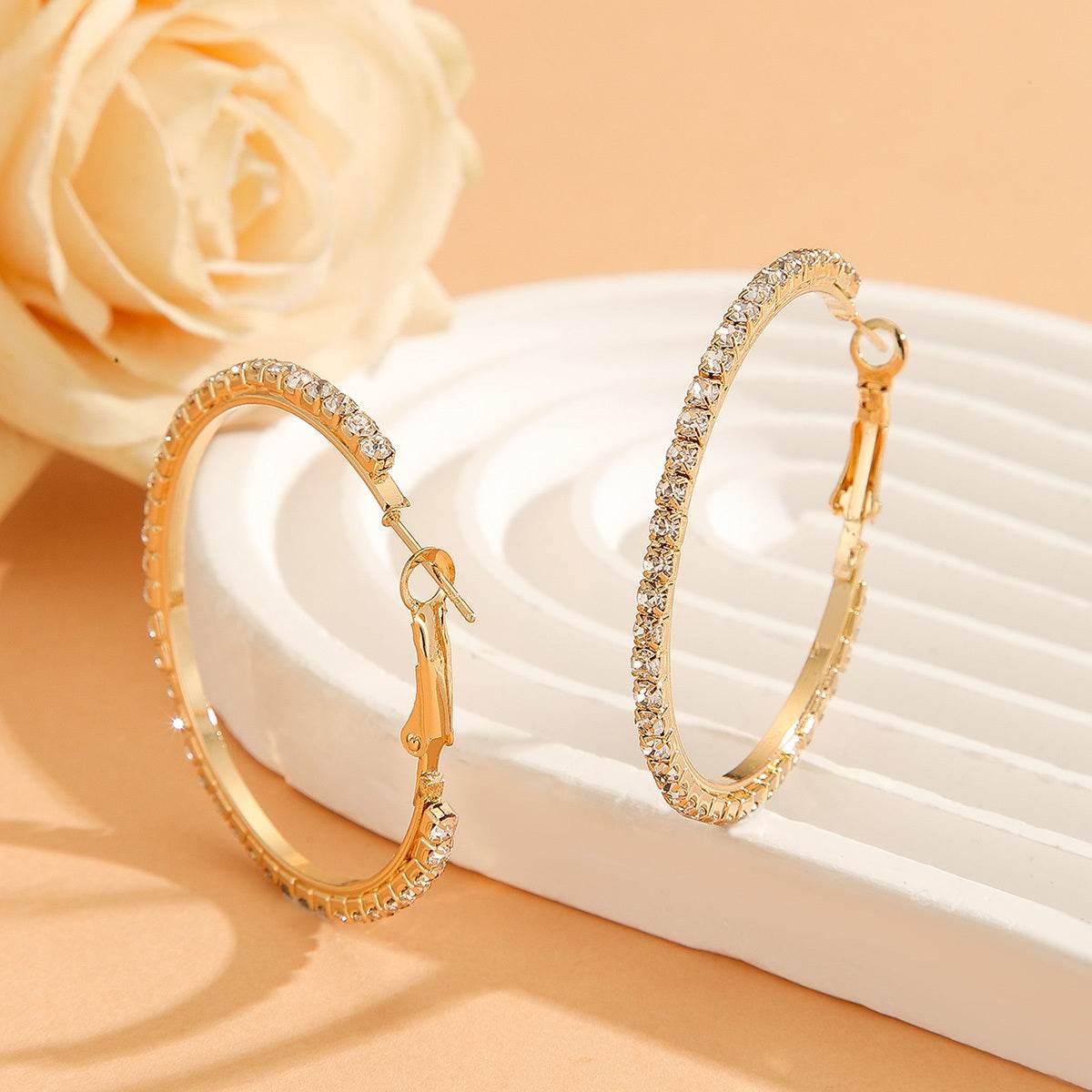 1 Pair European And American Zircon Inlaid Princess Style Large Earrings For Women, Worn At Daily Parties, Wedding Jewelry, Birthday Gifts - P12 Hub Europe