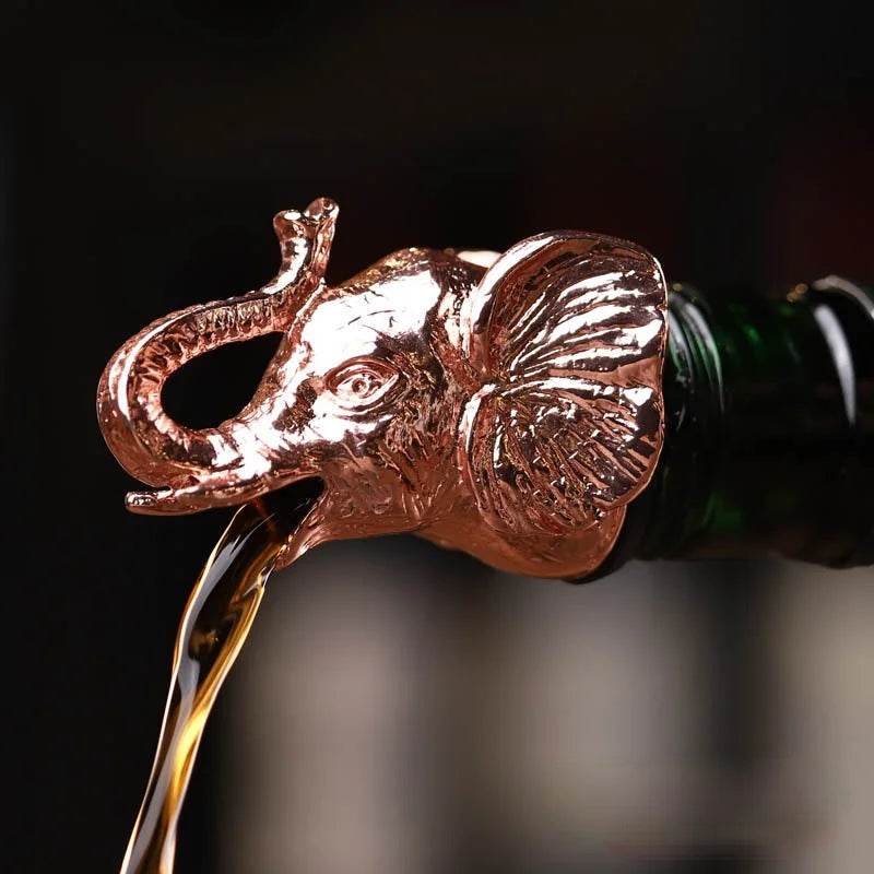 1PC Bar decoration accessories nightclub bar counter accessories red wine pourer zinc alloy rhino lion head wine stopper - P12 Hub Europe