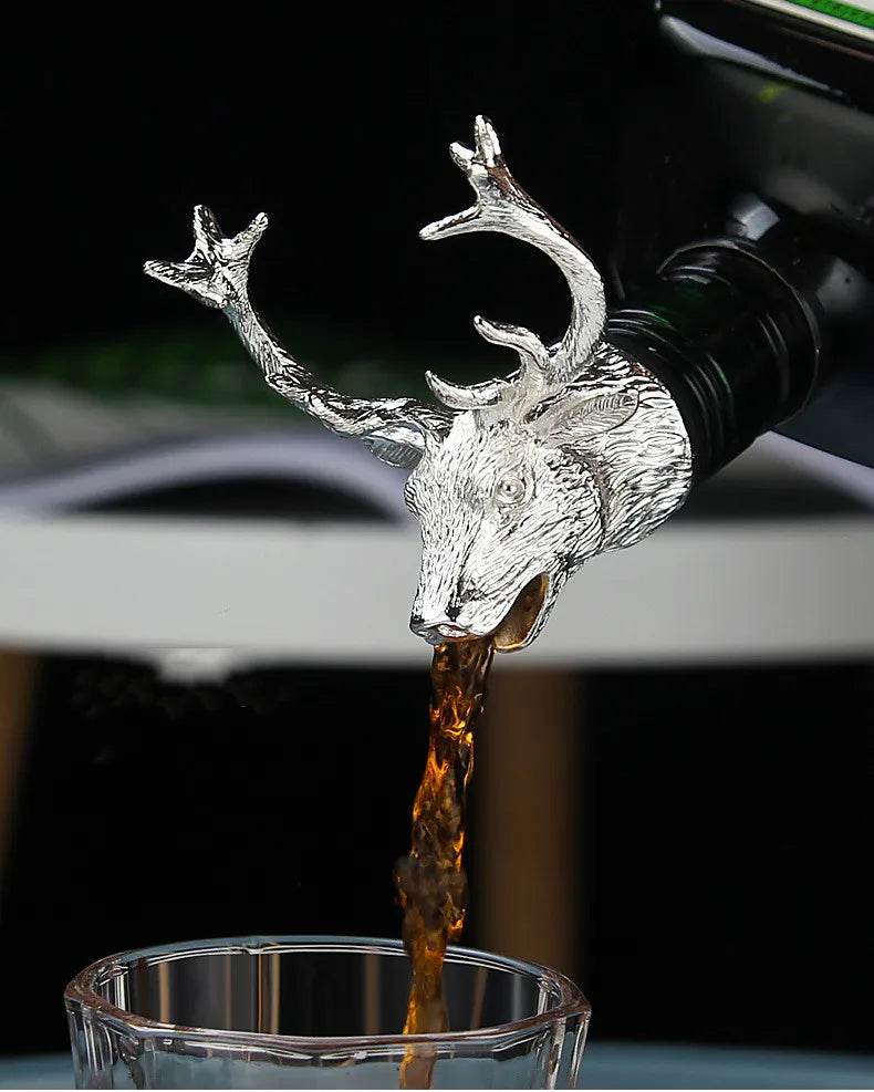 1PC Bar decoration accessories nightclub bar counter accessories red wine pourer zinc alloy rhino lion head wine stopper - P12 Hub Europe