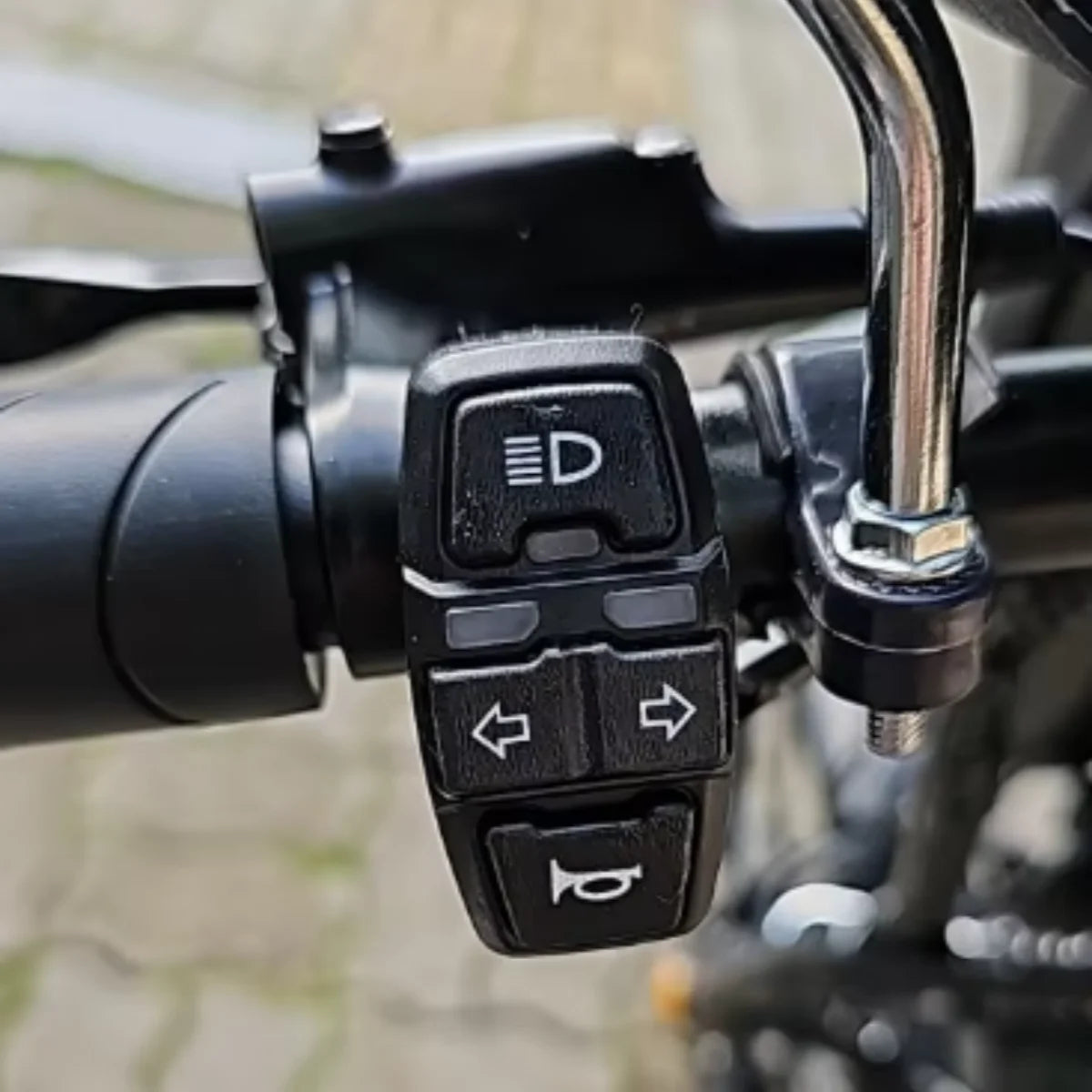 New Electric Bicycle Parts 12v-120v Multi-function Switch 8-way For E-Scooter Motorcycle Handlebar Controller Switch