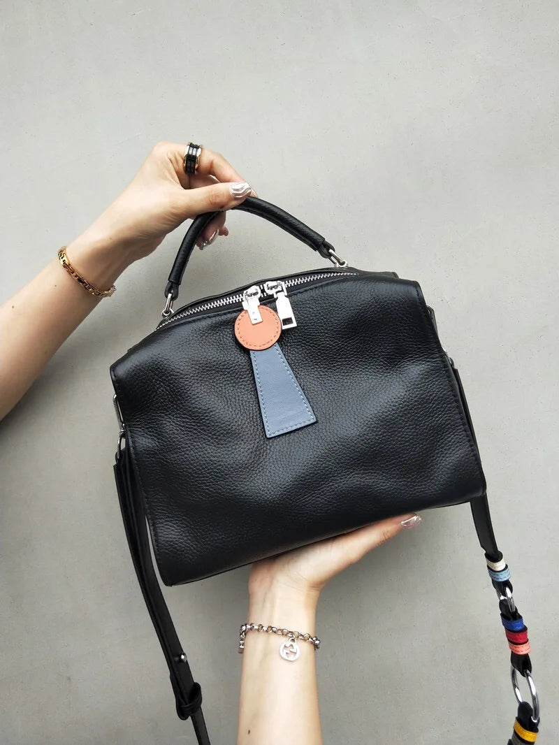 2025 geniune Leather women's handbags quality Boston Pillow bag fashion Commuter shoulder crossbody Doctor bag large capacity