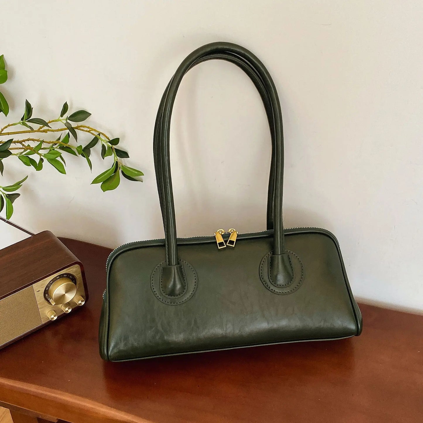 Fashion Portable Baguette Bag Retro High-quality Pu Large-capacity Bowling Underarm Shoulder Bag Niche Design Light Luxury