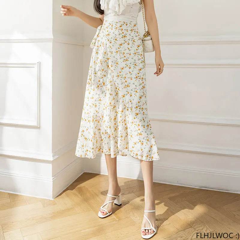 Women's Floral Lace-Up Dress - P12 Hub Europe