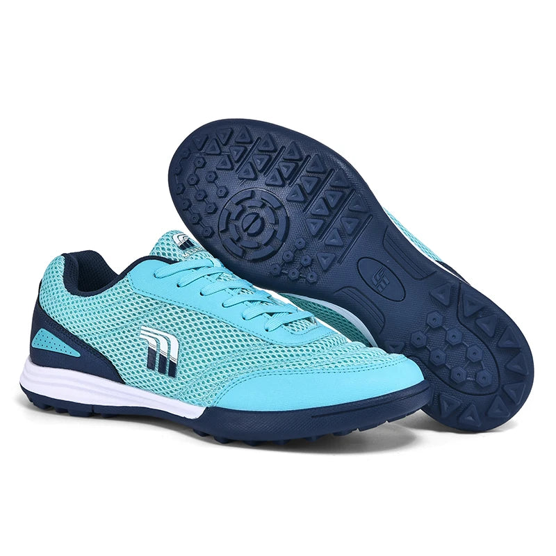 Men‘s Soccer Shoes Low Top Breathable Football Boots Non-Slip Futsal Training Sneakers Outdoor Ankle Spikeless Soccer Shoes