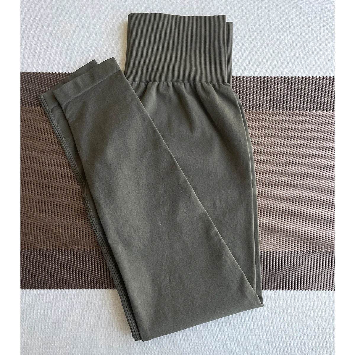 Women's Seamless Scrunch Butt Leggings - P12 Hub Europe