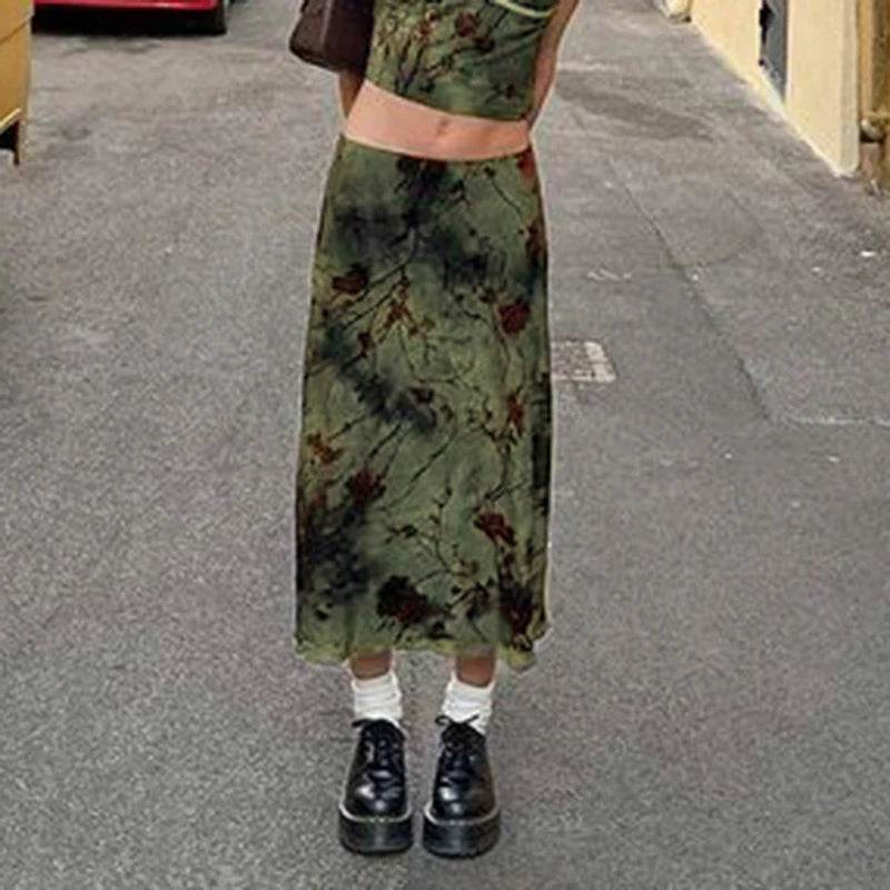 Floral Print Low Rise Skirt - P12 Hub Europe