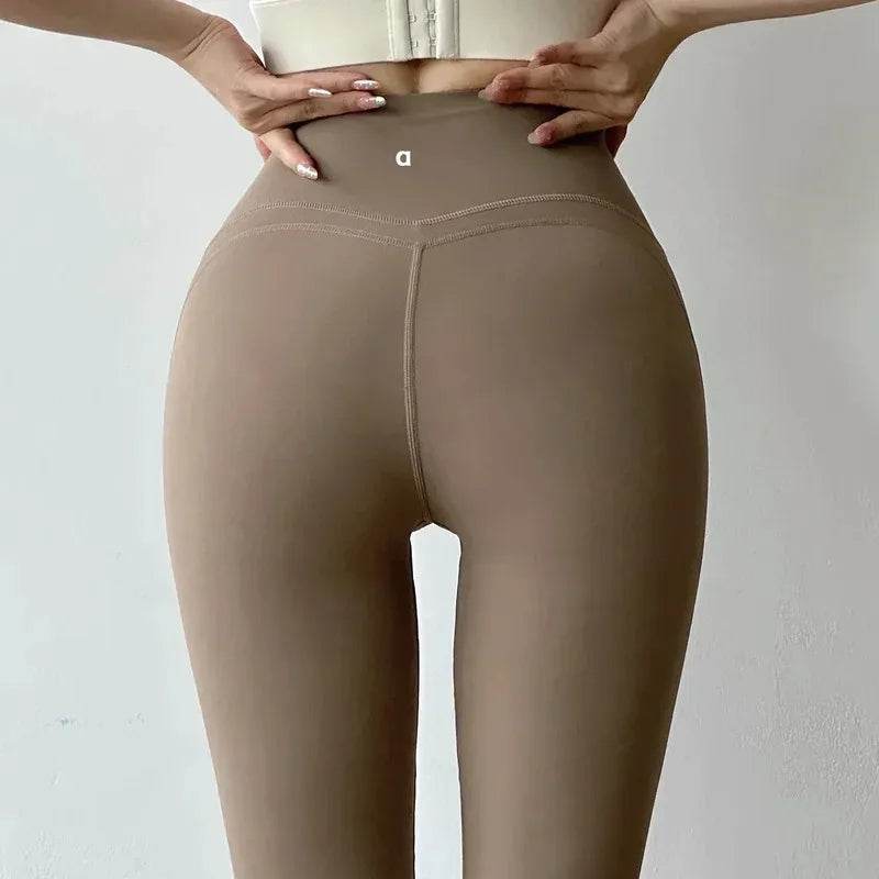 Women's Feel Flare Leggings - P12 Hub Europe