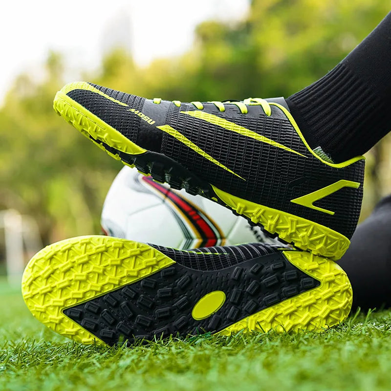New Outdoor Men Soccer Shoes Adult Kids Long Spikes Football Boots Training Sport Footwear Sneakers Non Slip Training Unisex