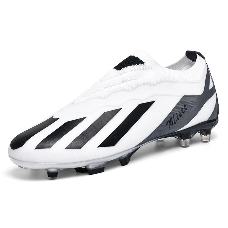 Men's Football Shoes Low cut Slip On Knitted Mesh Training Shoes Outdoor Anti slip Sneaker Fashionable and Trendy Footwear