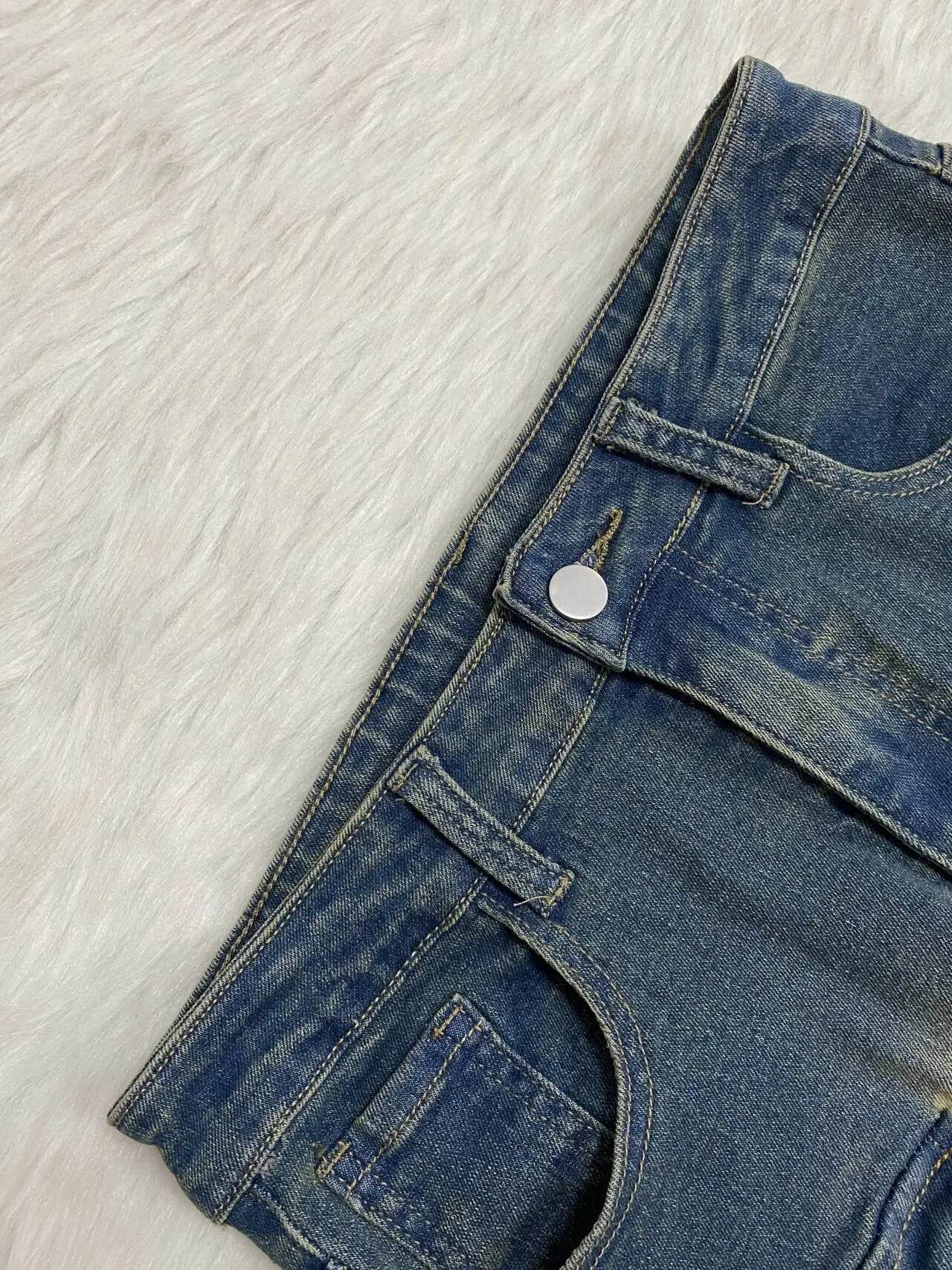 Retro Washed Women's Denim Shorts - P12 Hub Europe