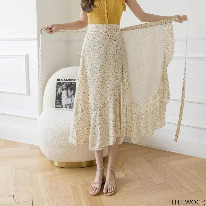 Women's Floral Lace-Up Dress - P12 Hub Europe