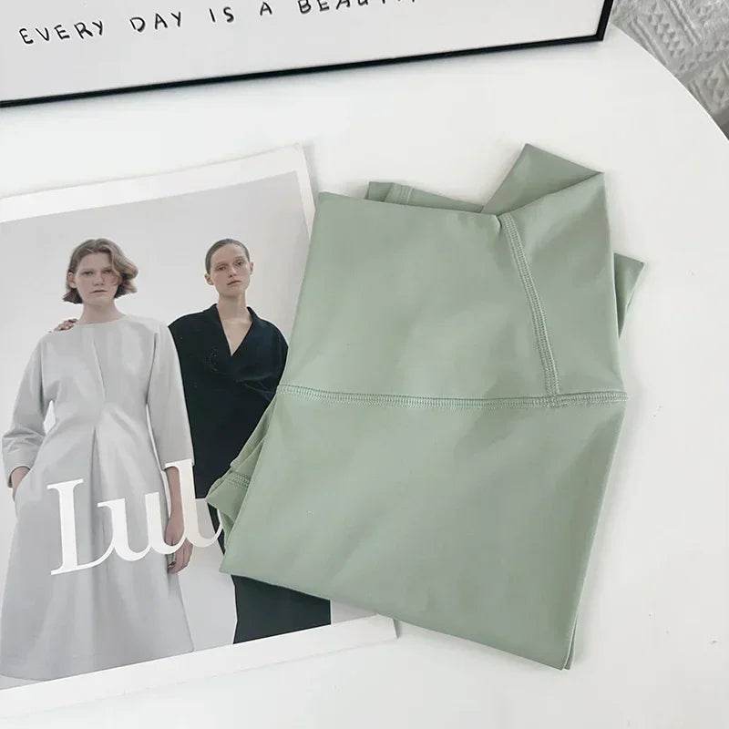 Women's Feel Push-Up Leggings - P12 Hub Europe