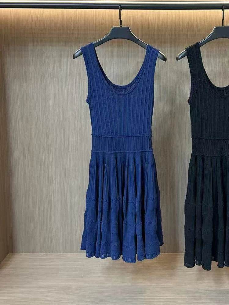 Cryptographic Ruffles Knitted Midi Dress - Elegant Backless - P12 Hub Europe