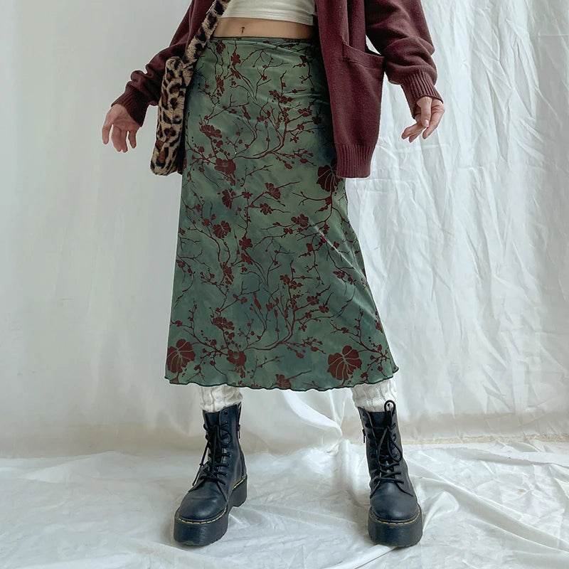 Floral Print Low Rise Skirt - P12 Hub Europe