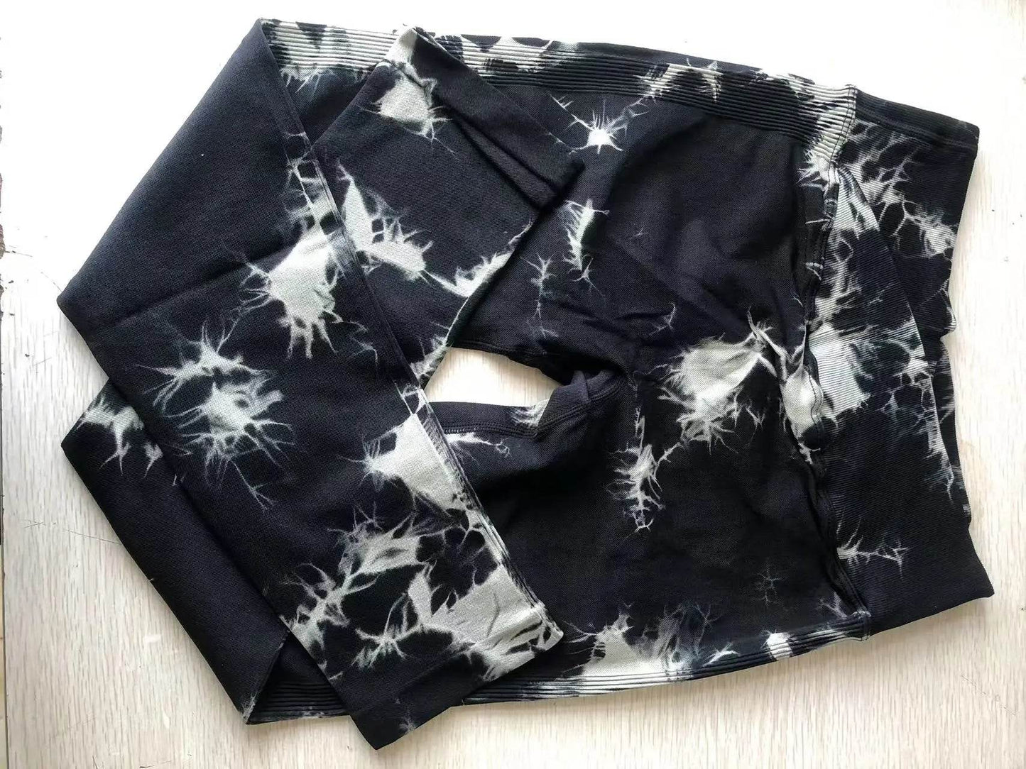 Women's Tie-Dye Push-Up Leggings - P12 Hub Europe