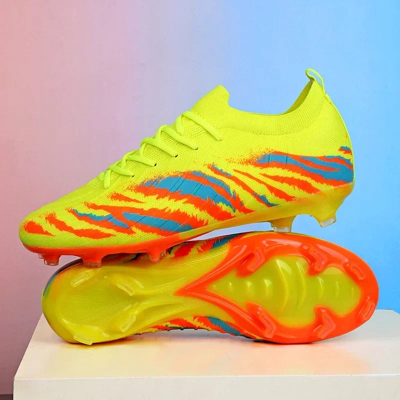 New Men Match Unisex Soccer Shoes Outdoor Adult Cleats Ultralight Football Boots Sport Non-Slip Comfortable Grass High-quality