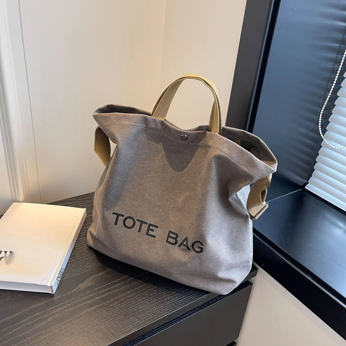 Thickened Canvas Retro Tote Bag Premium Sense Handbags Commuter Bag Large Capacity Student Shoulder Bags for Women