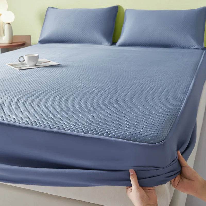 Breathable Cool Feel Bed Mat for Summer Quilted Smooth Cooling Mattress Mats for Bed Ice Silky Fitted Sheet and Pillowcases Set - P12 Hub Europe
