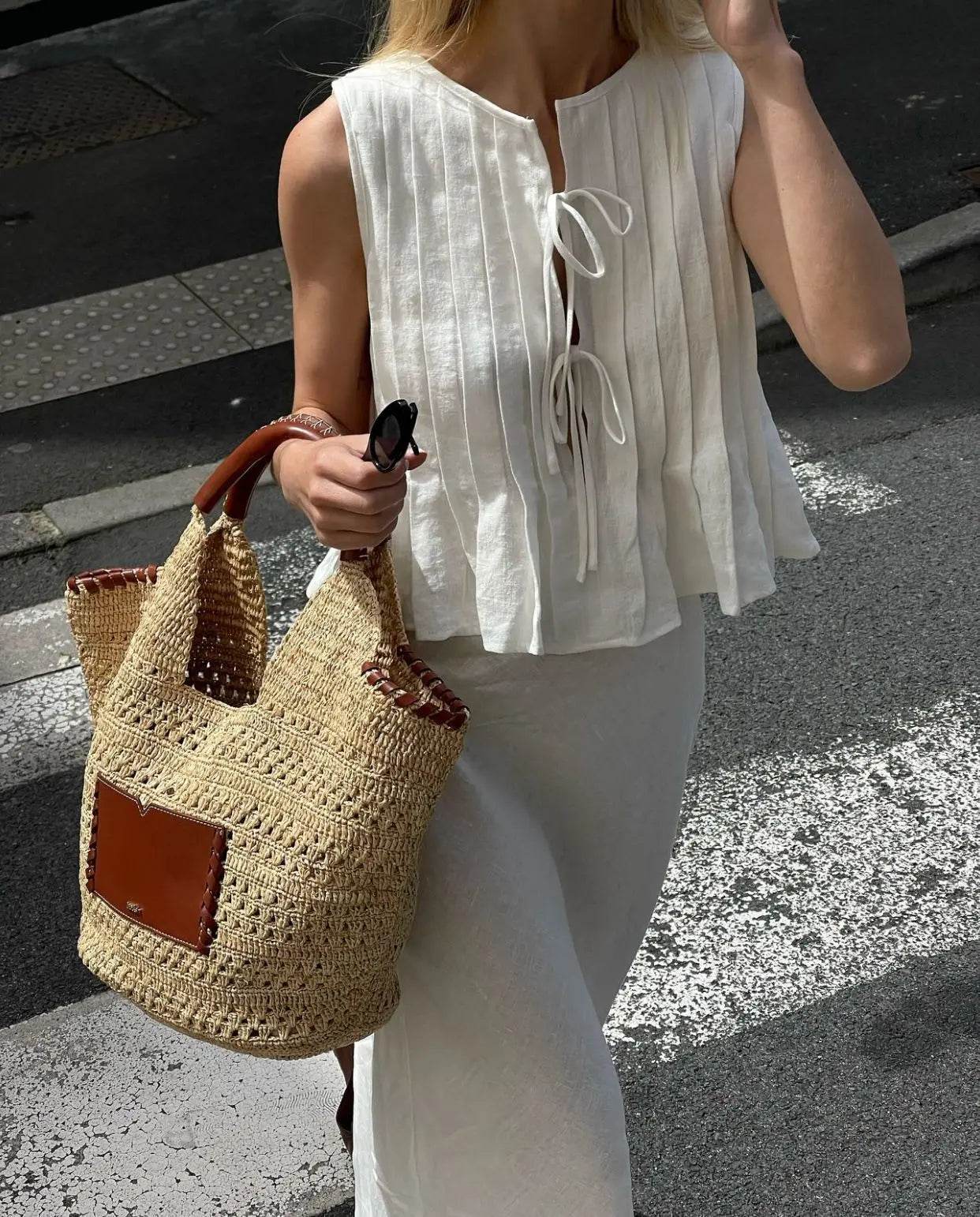 Women's Pleated Linen Crop Top - P12 Hub Europe