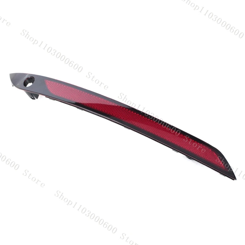 For Volvo V60 MK2 Rear Bar Light Assembly Rear Fog Light Reflector Reflectors Rear Bumper Light Without Light 31656586