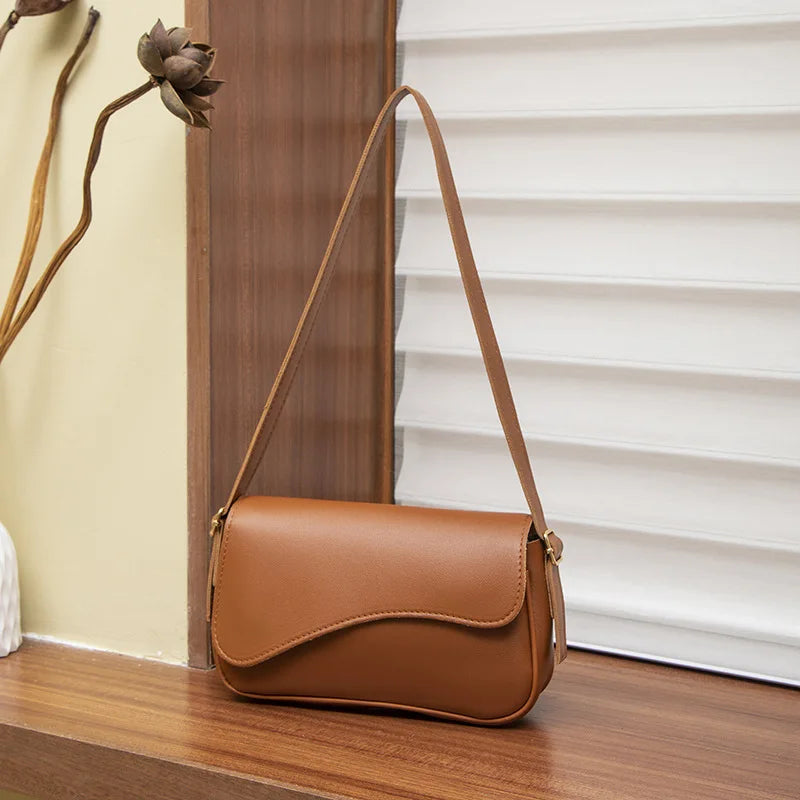 Temperament casual women's bag versatile simple baguette bag classic fashion small square bag retro exquisite women's shoulder