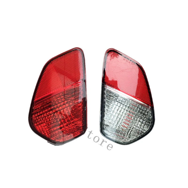 Car Rear Bumper Light Assembly For Mitsubishi Outlander 2016-2021 Fog Light Rear Tail Light Bumper Light With Bulb