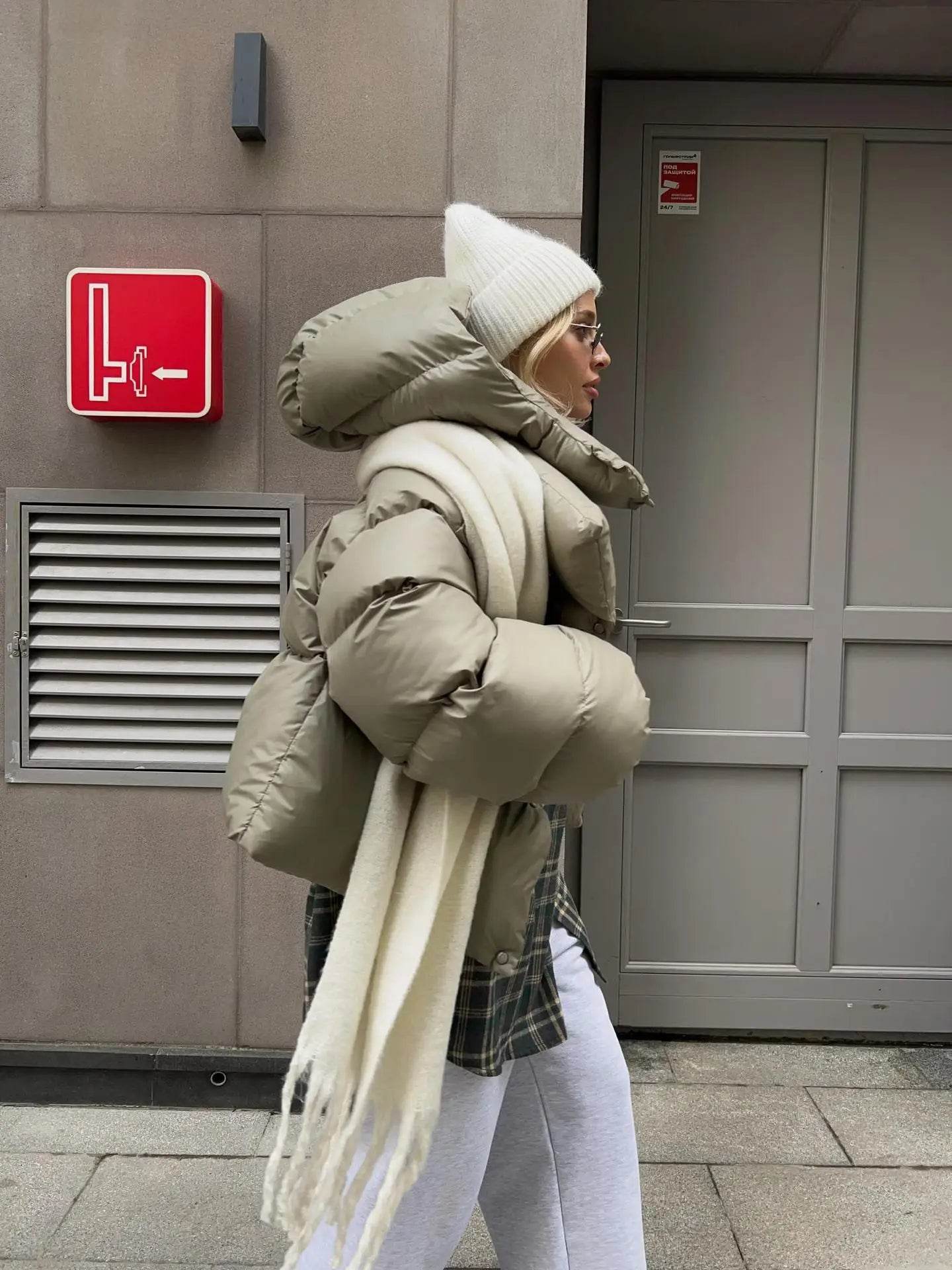 Warm Hooded Street Parka - P12 Hub Europe