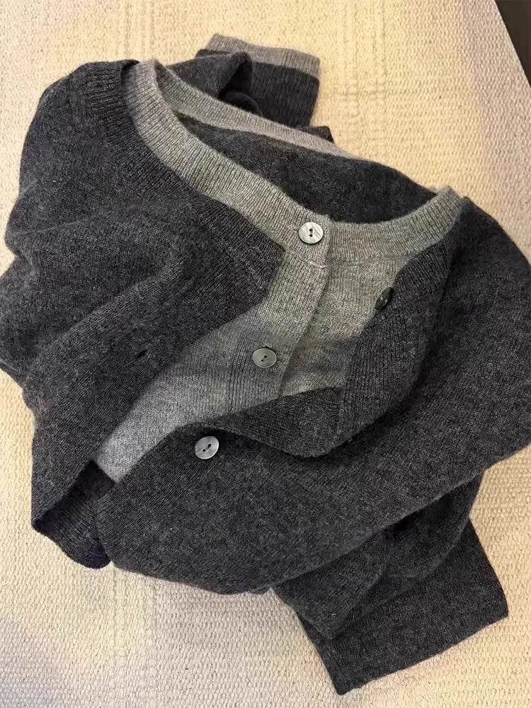 Cashmere Knit Cardigan - P12 Hub Europe