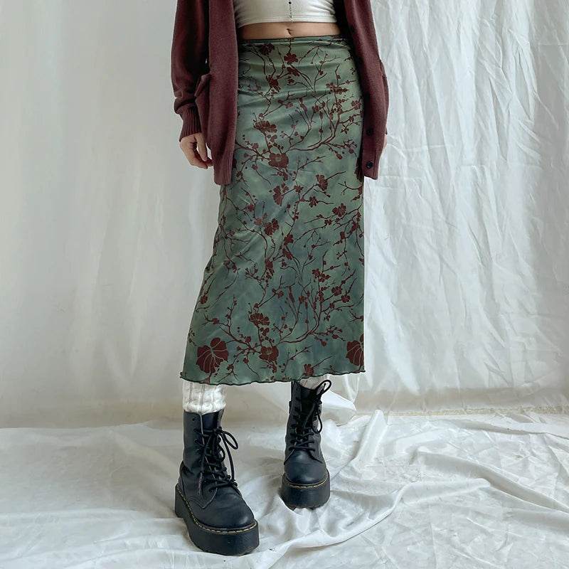 Floral Print Low Rise Skirt - P12 Hub Europe