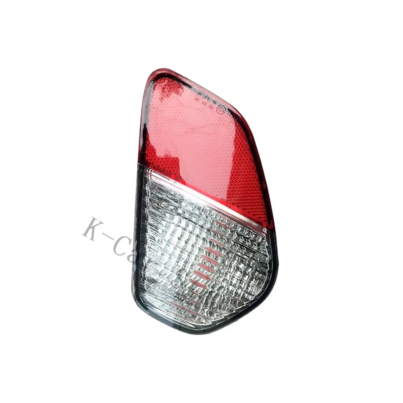 Car Rear Bumper Light Assembly For Mitsubishi Outlander 2016-2021 Fog Light Rear Tail Light Bumper Light With Bulb
