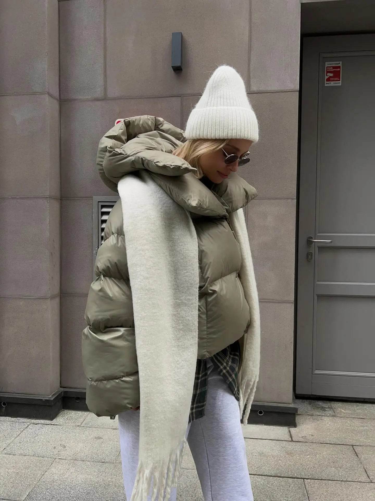 Warm Hooded Street Parka - P12 Hub Europe