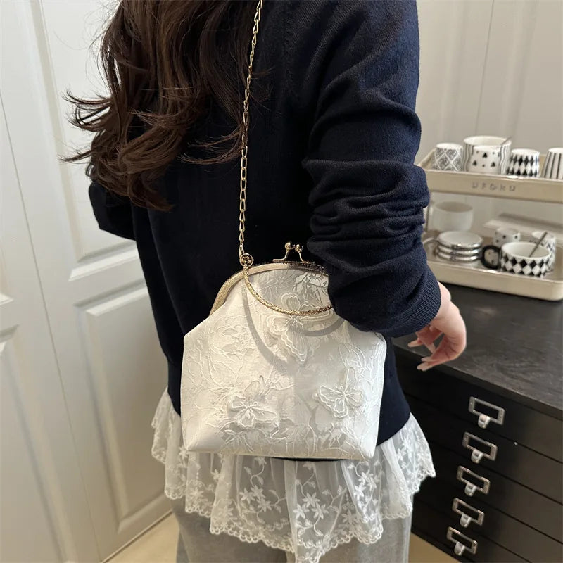 Chinese Style Butterfly Embroidery Women's Shoulder Bags Dinner Party Ladies Chain Crossbody Bag Elegant Simple Female Handbags