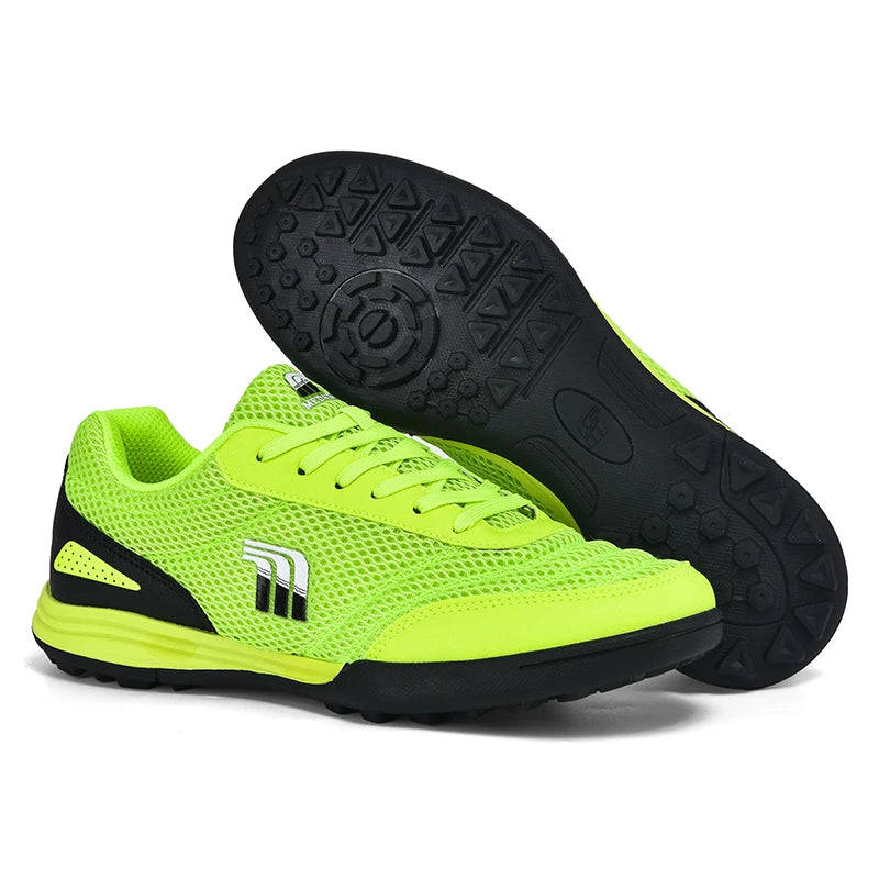 Men‘s Soccer Shoes Low Top Breathable Football Boots Non-Slip Futsal Training Sneakers Outdoor Ankle Spikeless Soccer Shoes