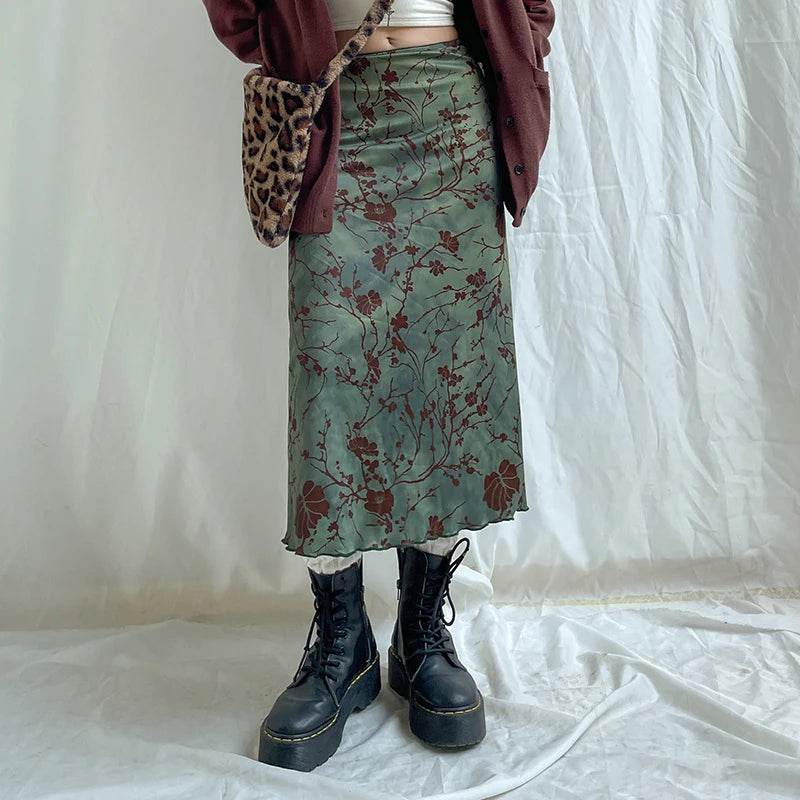 Floral Print Low Rise Skirt - P12 Hub Europe