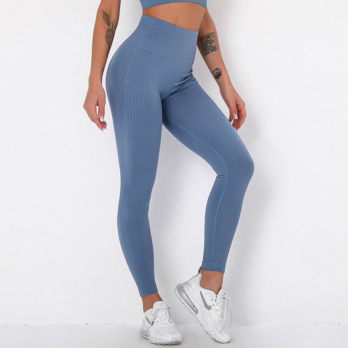Seamless Solid Color Striped Hip Wicking Yoga Pants - P12 Hub Europe