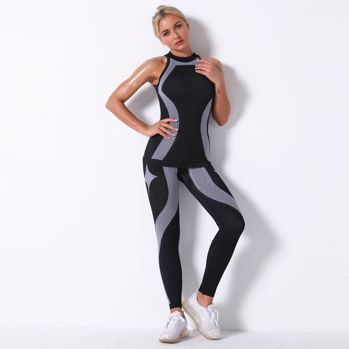 Two-piece Seamless Knitted Striped Sports Yoga Wear Vest - P12 Hub Europe