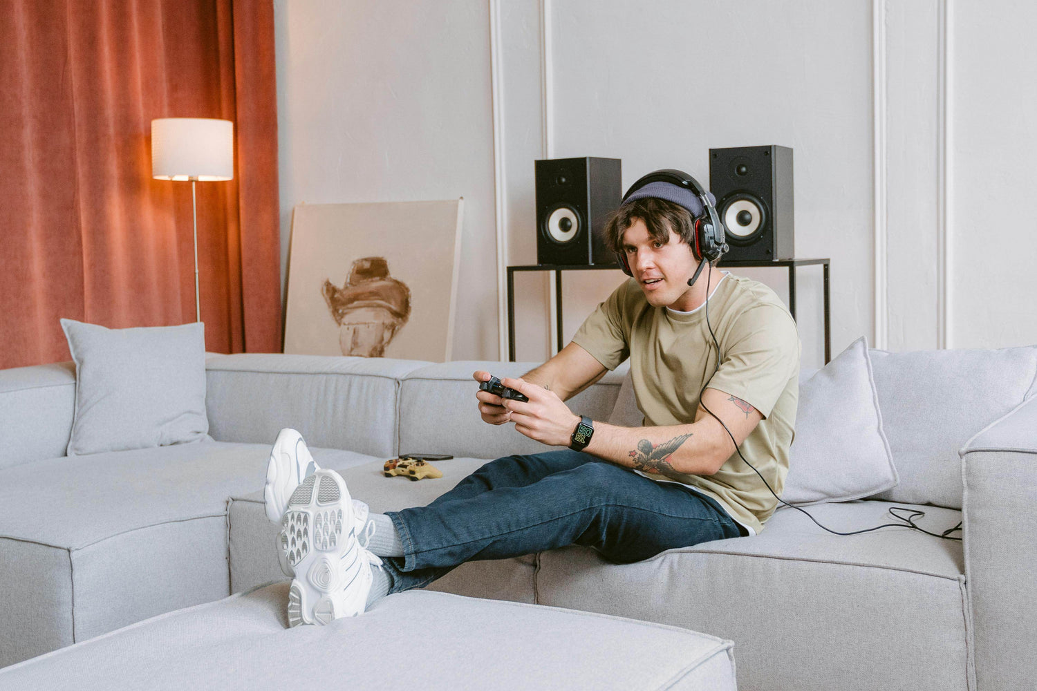 Home Audio & Video - P12 Hub Europe