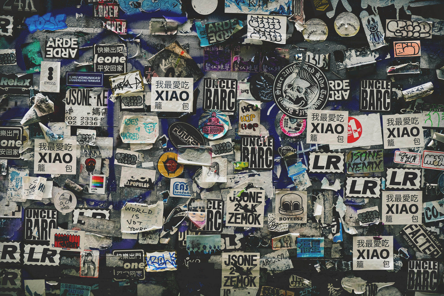 Waterproof Wall Sticker - P12 Hub Europe