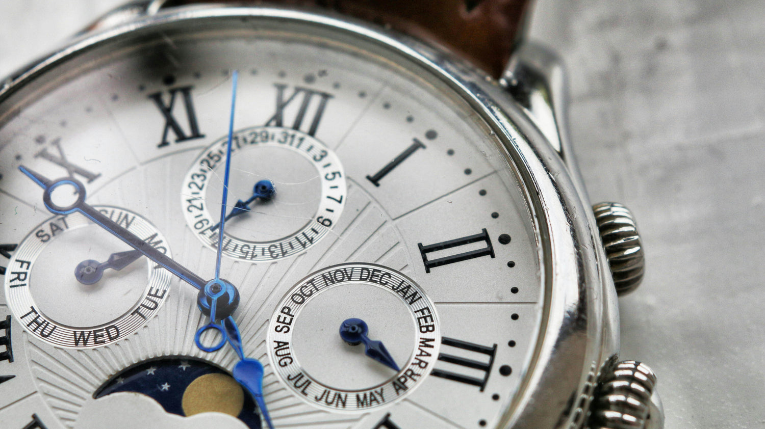 Watches - P12 Hub Europe