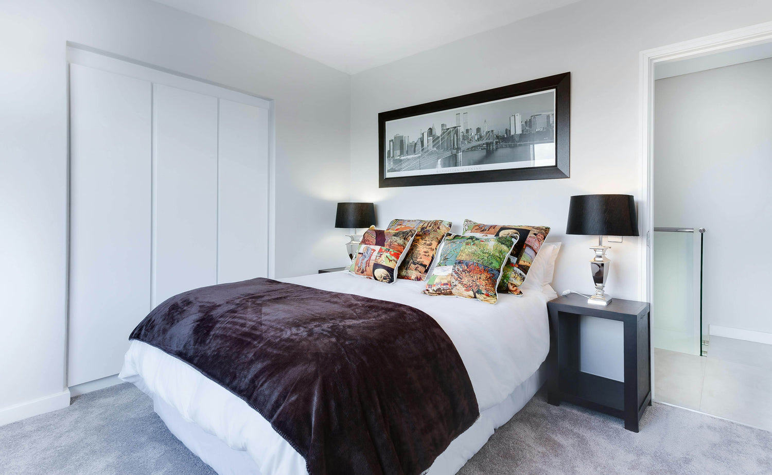 Bed Linens - P12 Hub Europe