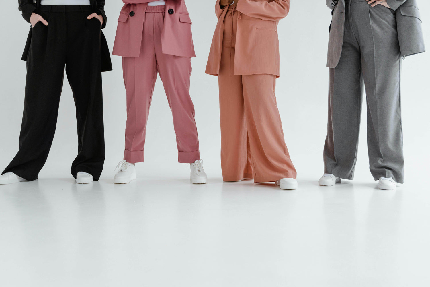 Pants - Women - P12 Hub Europe