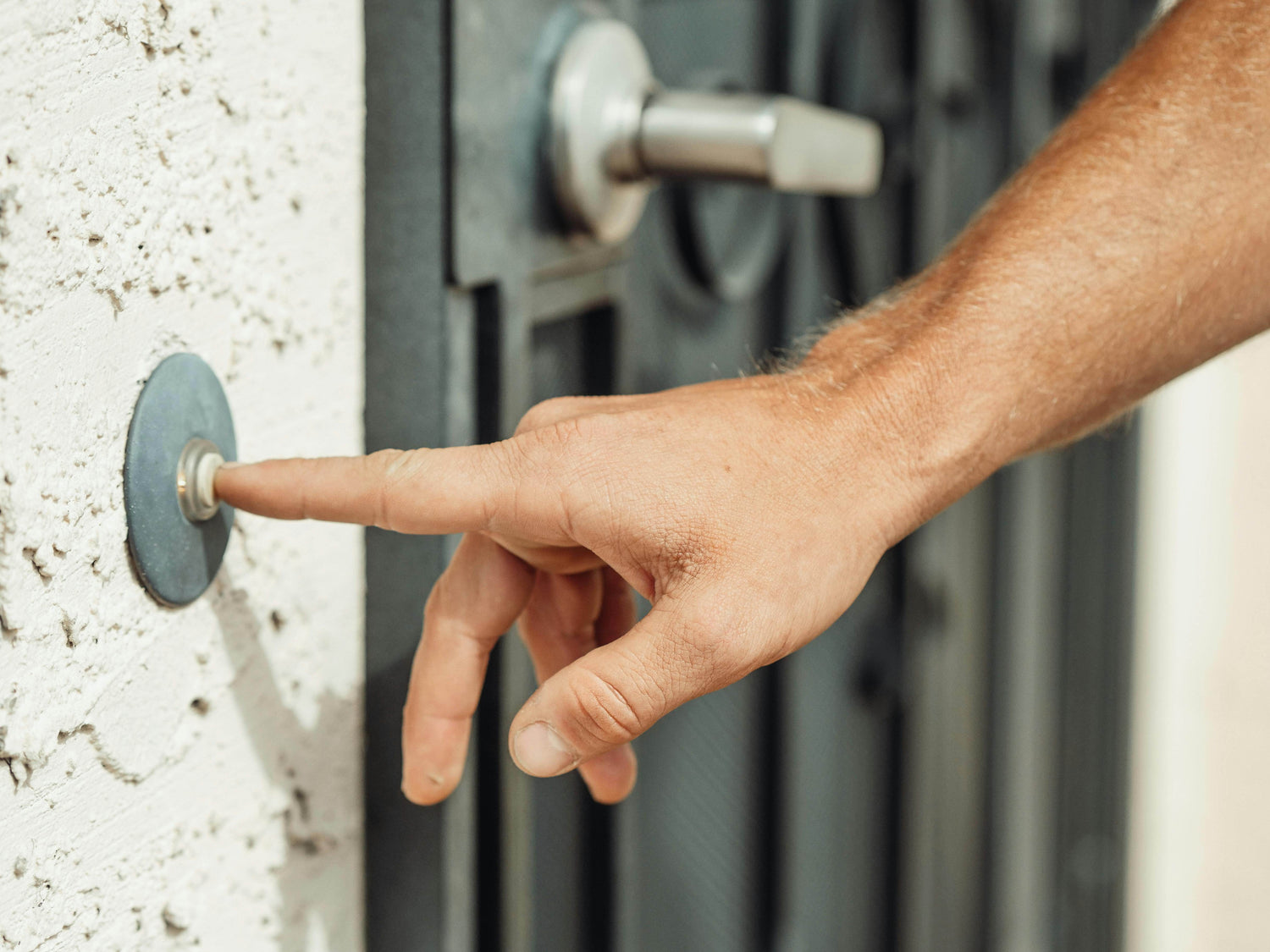 Door Bells - P12 Hub Europe