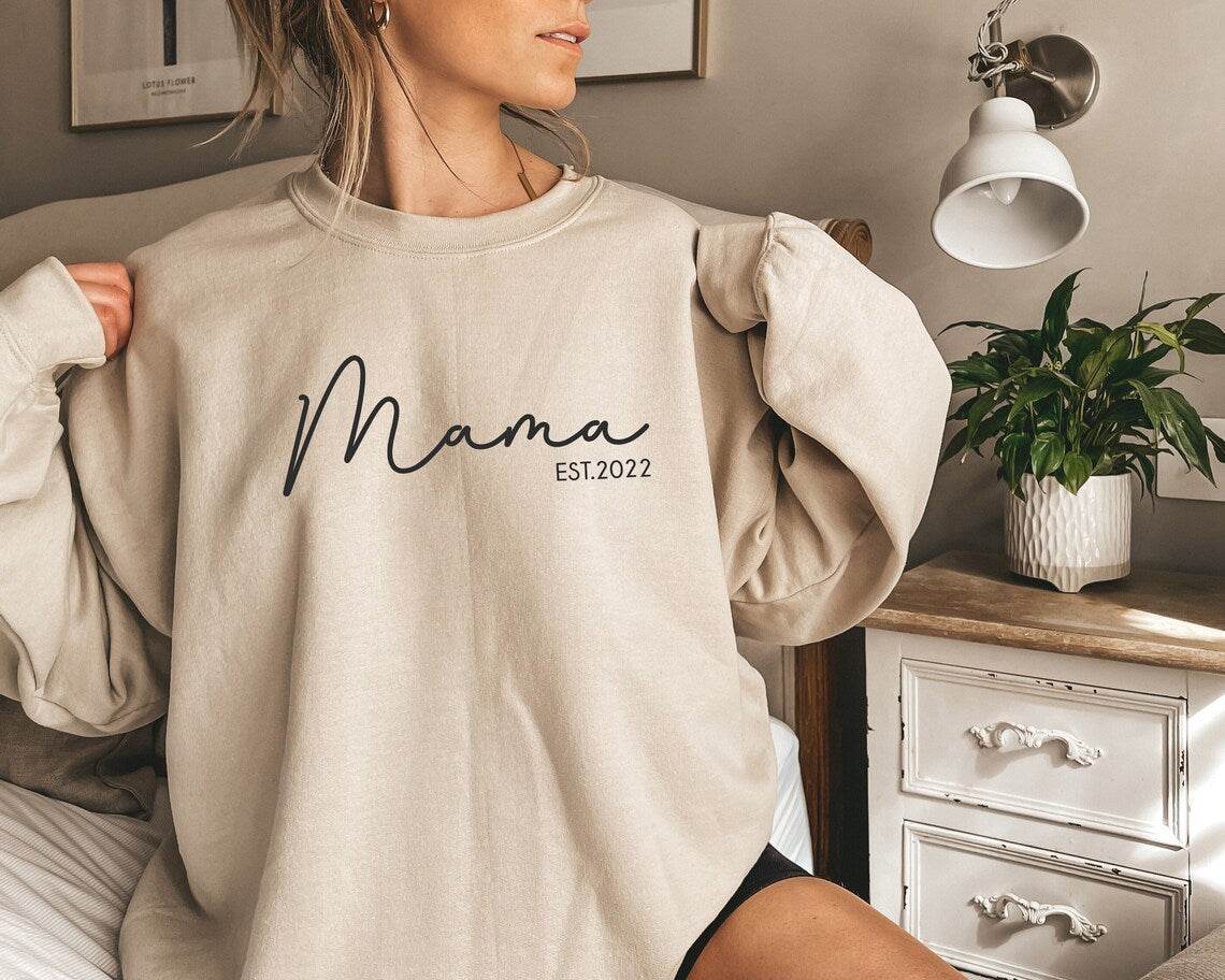 Customized Letter Name Round Neck Hoodie From Europe And America - P12 Hub Europe