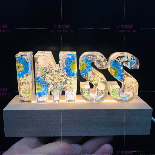 Eternal Flower USB Power LED Night Light LOVE Letter LED Dried Floral Rose Lamp - P12 Hub Europe
