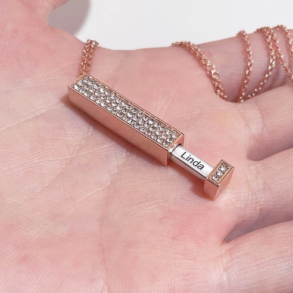 Simple Diamond Inlaid Rectangular Three-dimensional Necklace - P12 Hub Europe